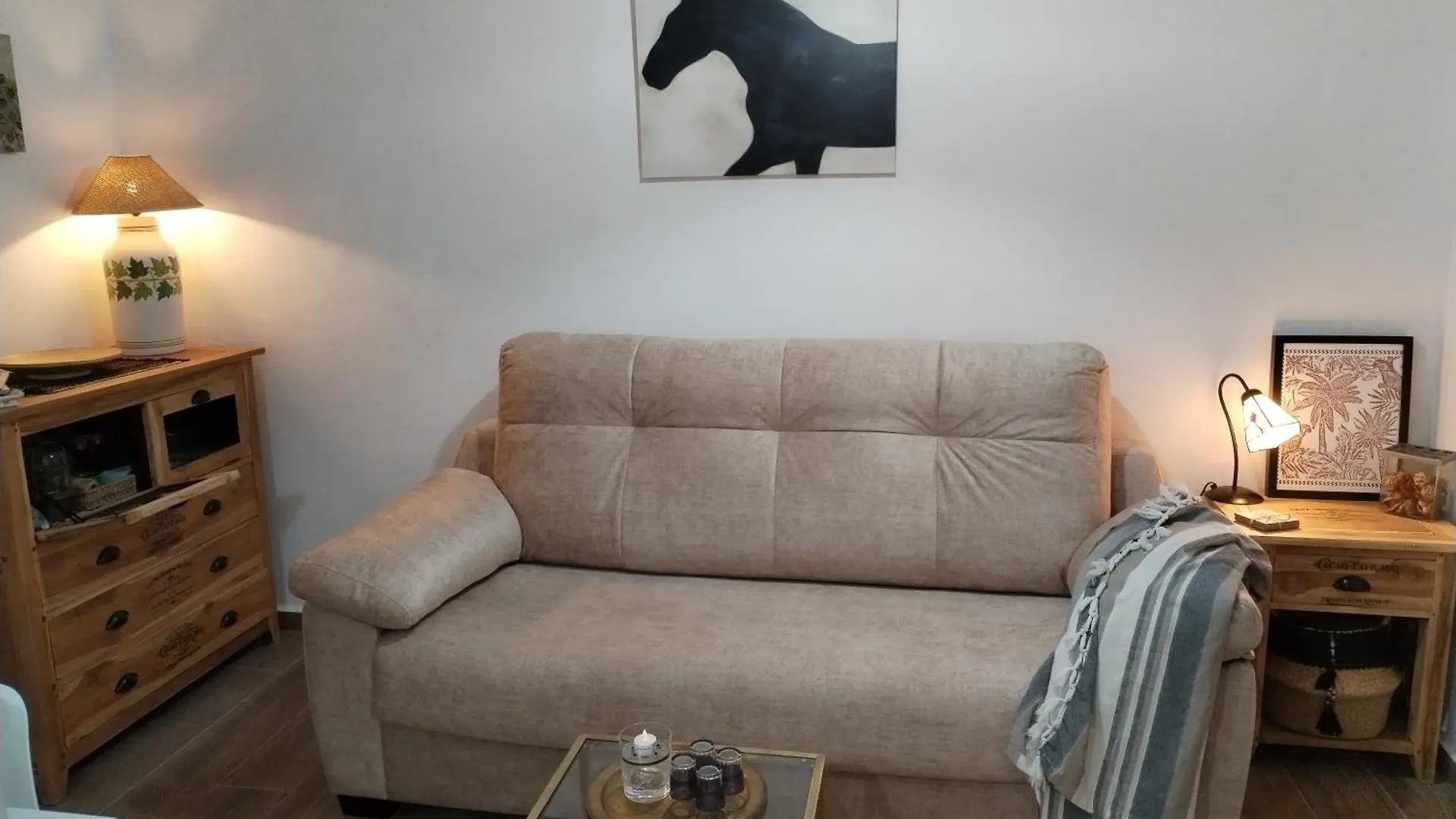 Patio & Sherry Apartamento Χέρεζ